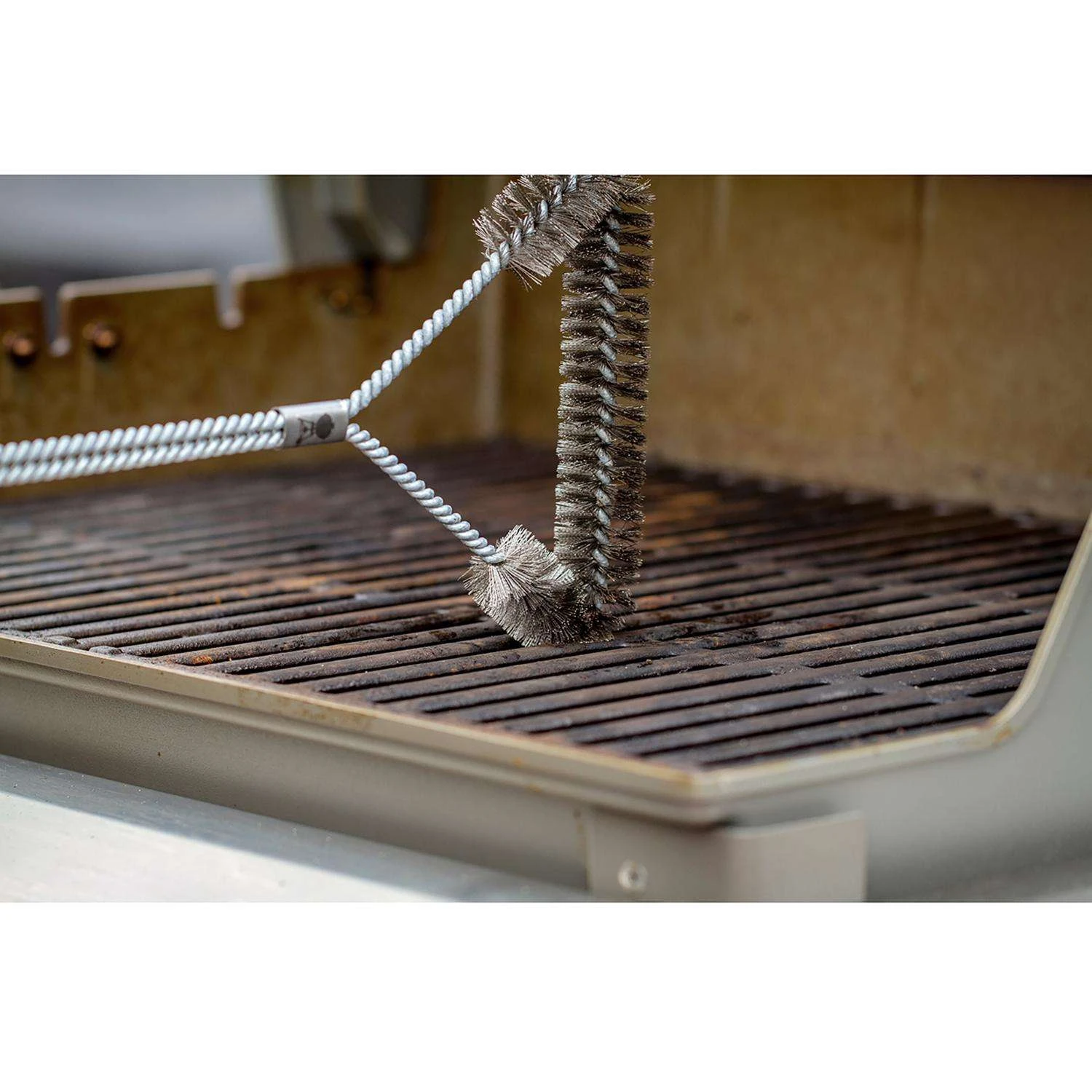 Weber Grill Brush 1.09 In. H X 21 In. L X 7.09 In. W 1 Pk 5 Weber Grill Brush 1.09 In. H X 21 In. L X 7.09 In. W 1 Pk - Image 5