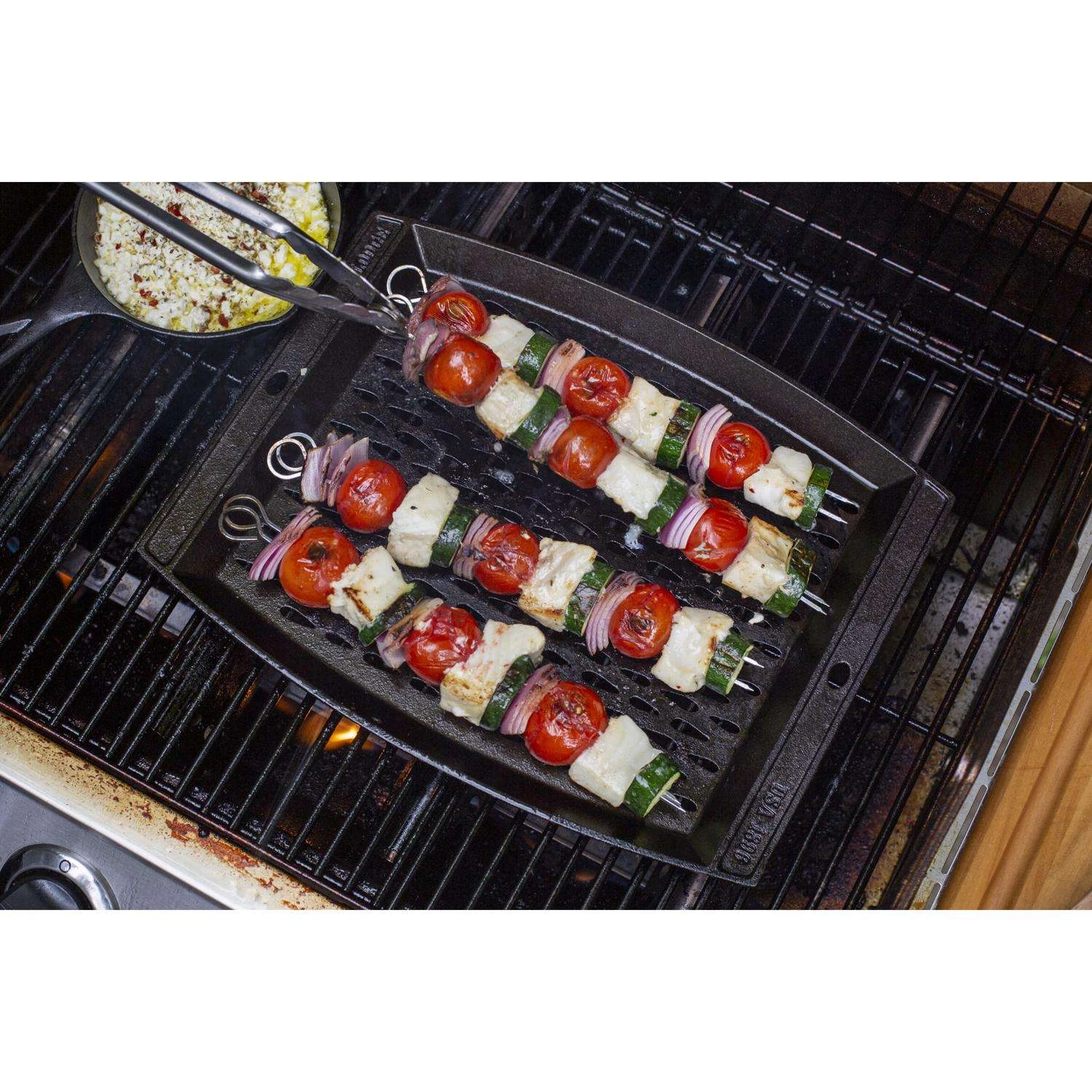 Lodge Cast Iron Grill Topper 15 In. L X 12.66 In. W 1 Pk 3 Lodge Cast Iron Grill Topper 15 In. L X 12.66 In. W 1 Pk - Image 3