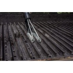 GrillGrate Grill Brush 15 In. L X 4 In. W 1 Pk 7 GrillGrate Grill Brush 15 In. L X 4 In. W 1 Pk -The Grill Spot 70f4160b 233c 4bee 85d0 bf6e3585bfdd
