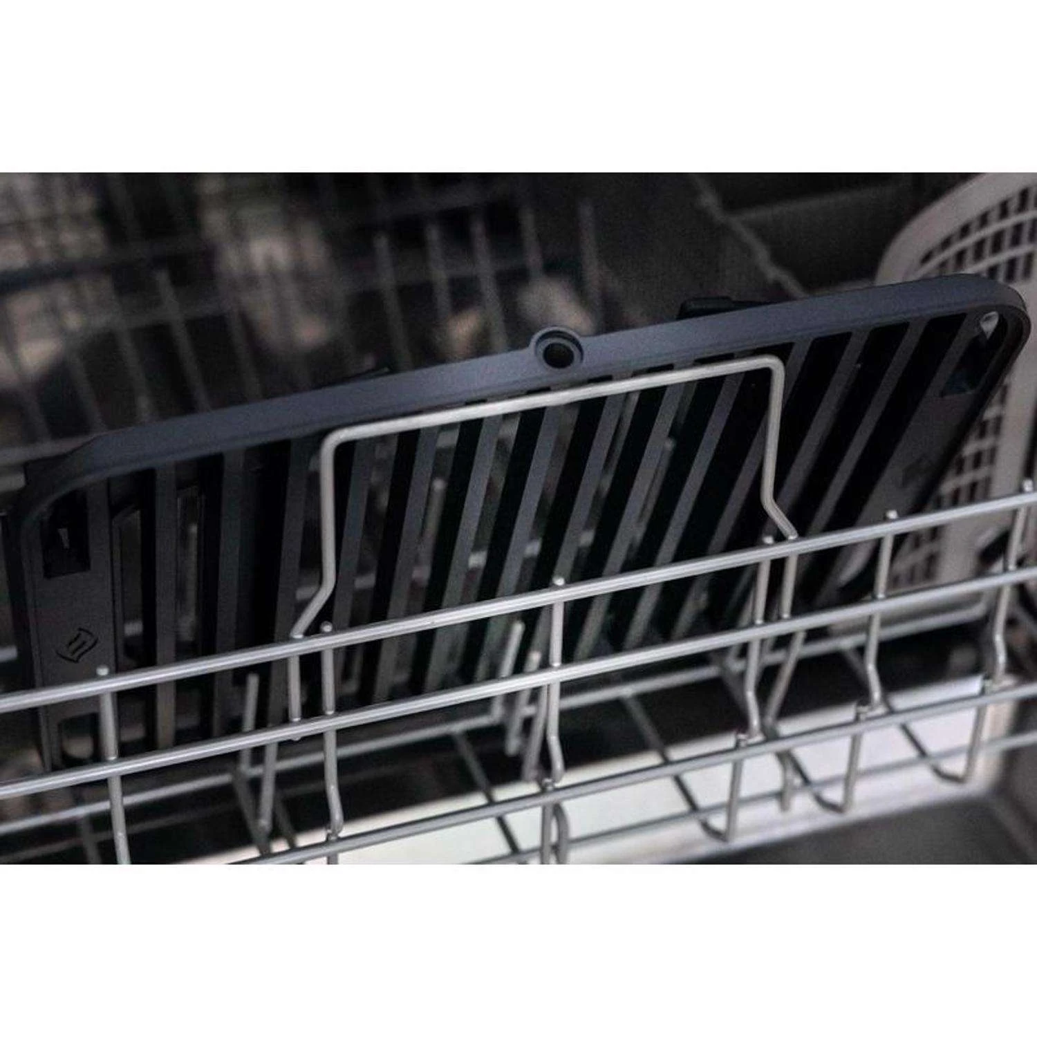 Fire & Flavor Hero Charcoal Grill System Black 5 Fire & Flavor Hero Charcoal Grill System Black - Image 5