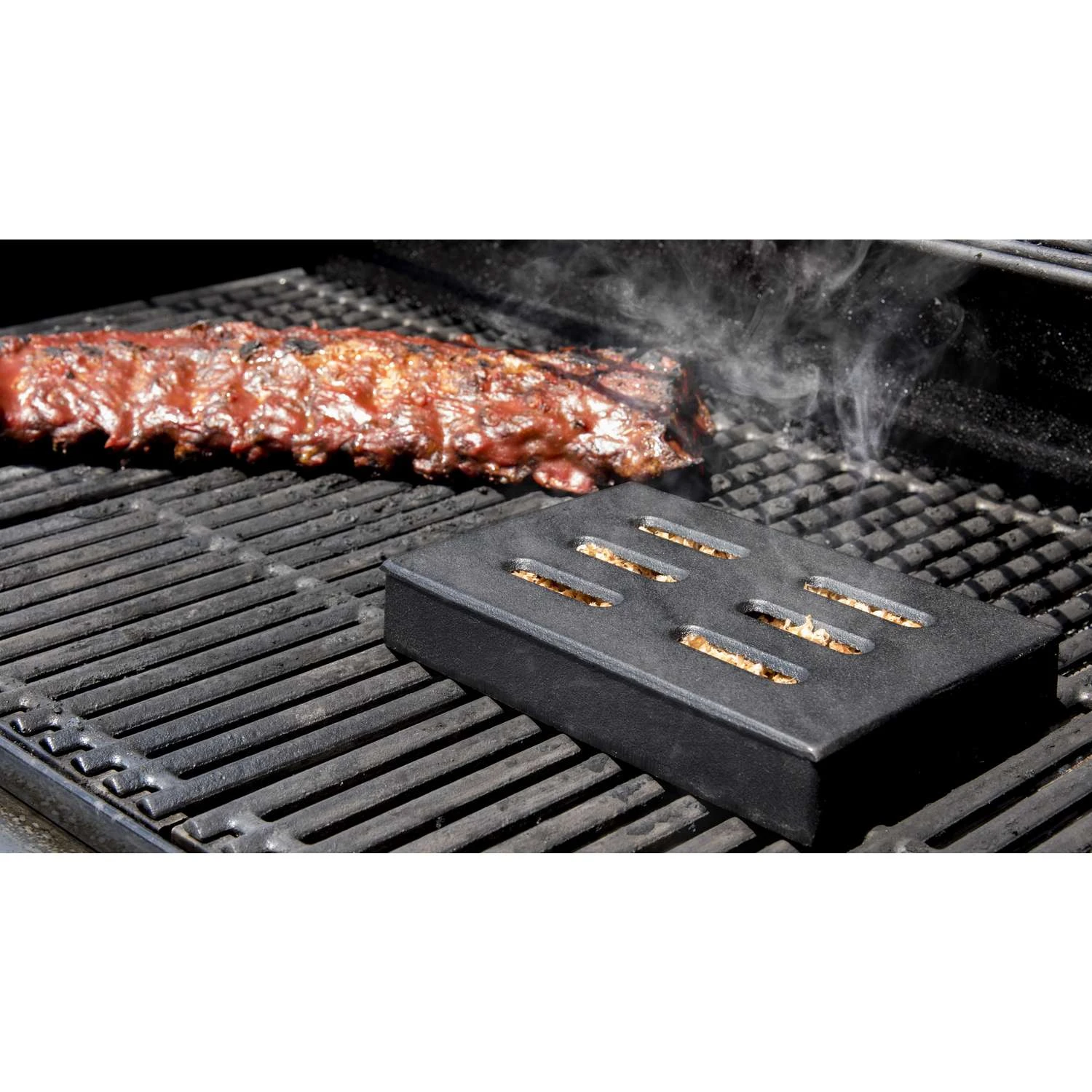 Char-Broil Cast Iron Smoker Box 8 In. L X 5 In. W 3 Char-Broil Cast Iron Smoker Box 8 In. L X 5 In. W - Image 3