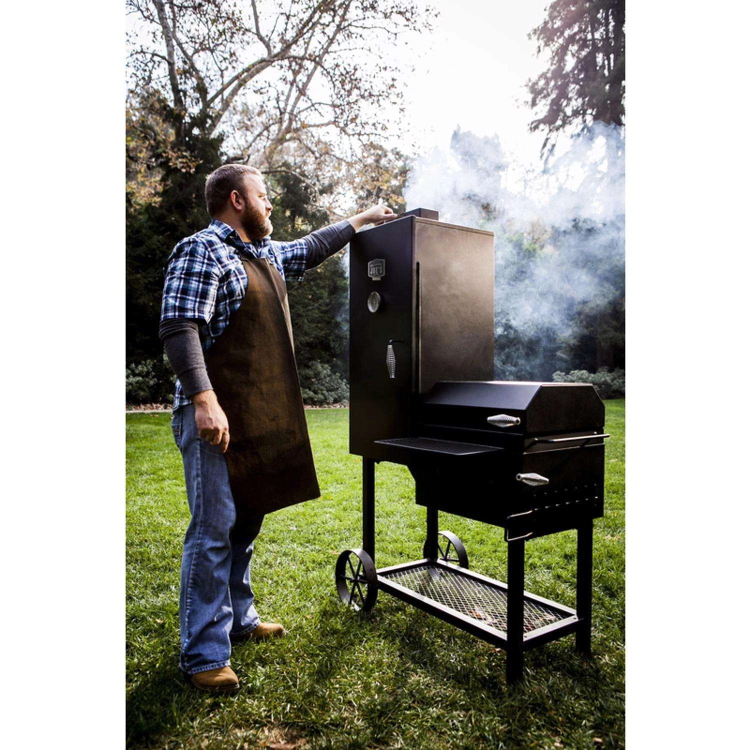 Oklahoma Joe's Bandera Charcoal Vertical Smoker Black 5 Oklahoma Joe's Bandera Charcoal Vertical Smoker Black - Image 5