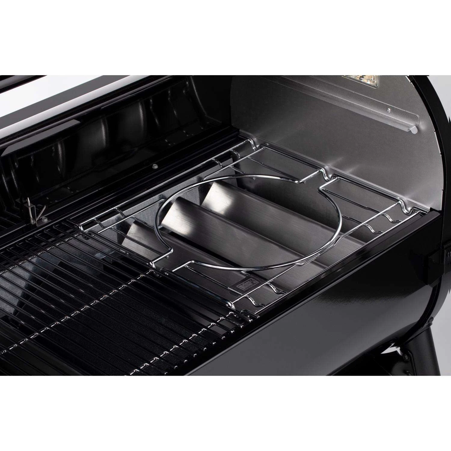 Weber SmokeFire ELX6 Wood Pellet WiFi Grill Black 4 Weber SmokeFire ELX6 Wood Pellet WiFi Grill Black - Image 4